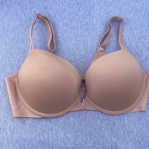 Victorias secret’s beige bra push up 36 c